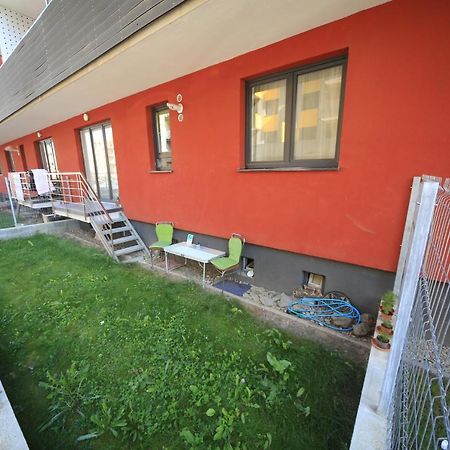 Happy Family Apartment Brasov Luaran gambar
