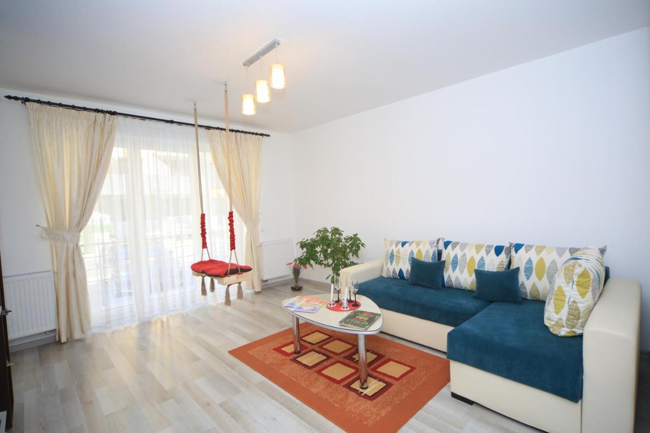 Happy Family Apartment Brasov Luaran gambar