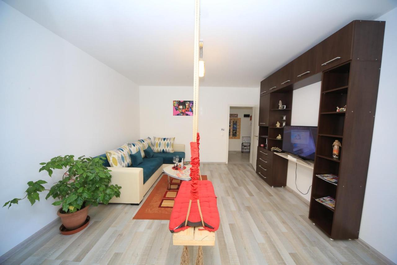 Happy Family Apartment Brasov Luaran gambar