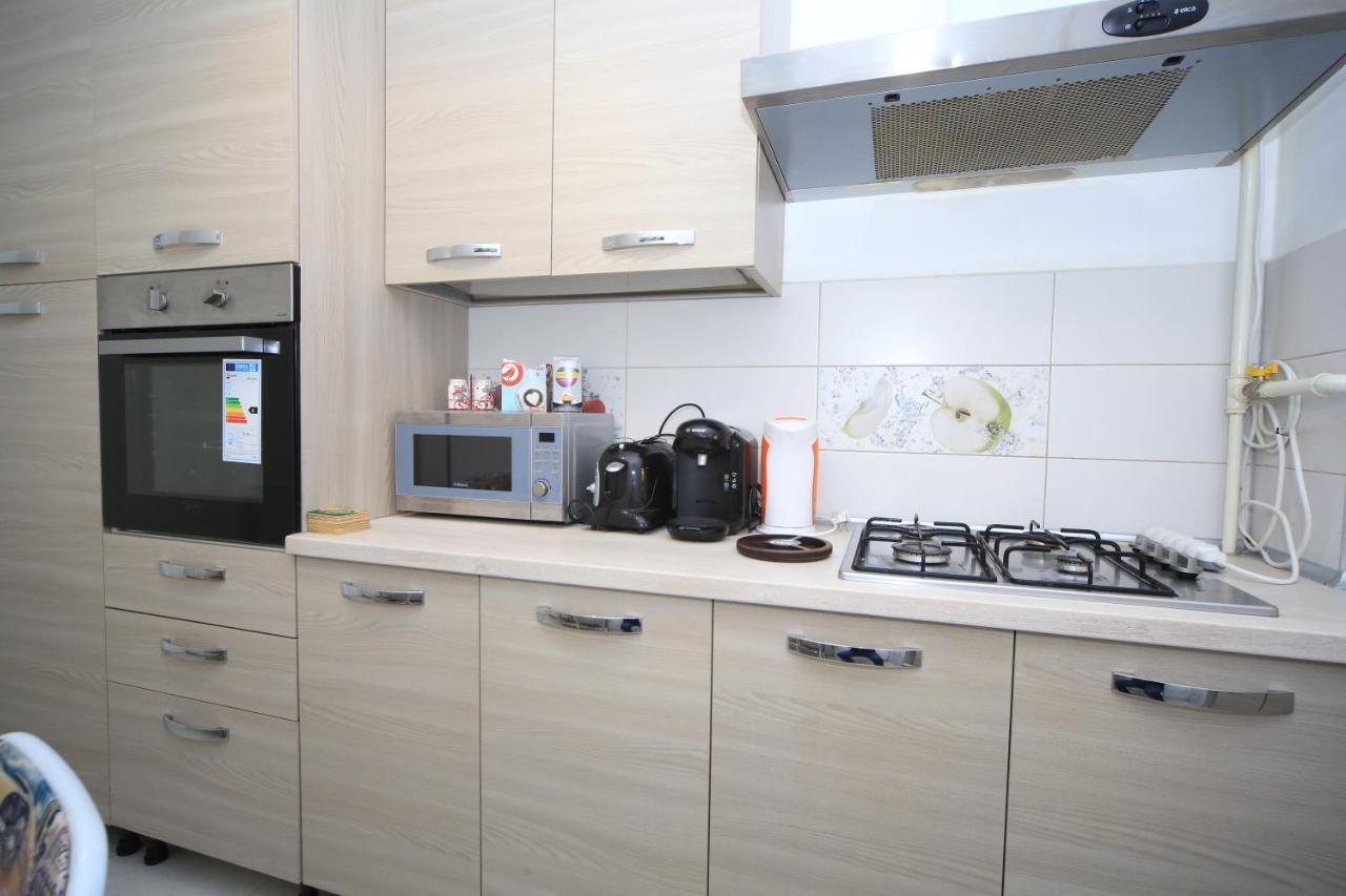 Happy Family Apartment Brasov Luaran gambar